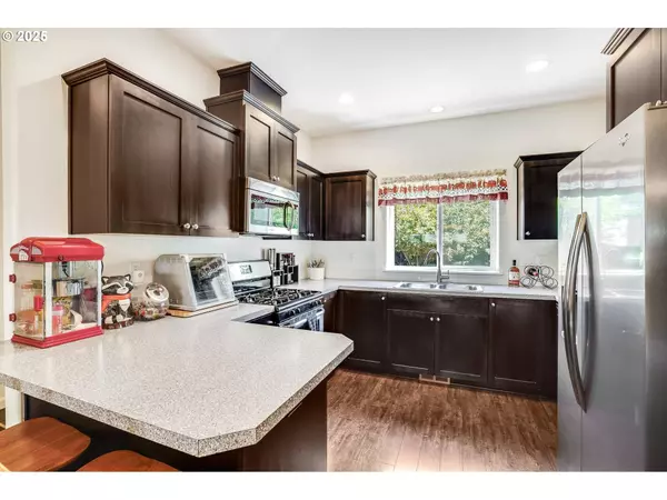 1311 FOXGLOVE ST, Woodburn, OR 97071