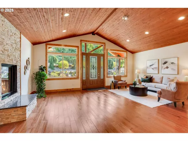 30076 SE CEMETERY RD, Estacada, OR 97023