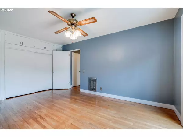 21841 SE GRAND ISLAND LOOP, Dayton, OR 97114