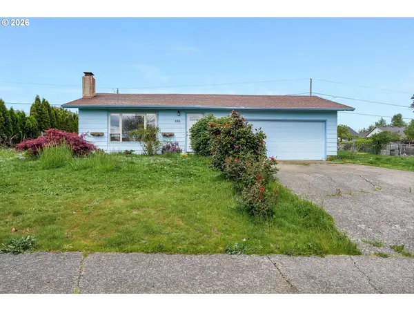 228 NW DENTON AVE, Dallas, OR 97338