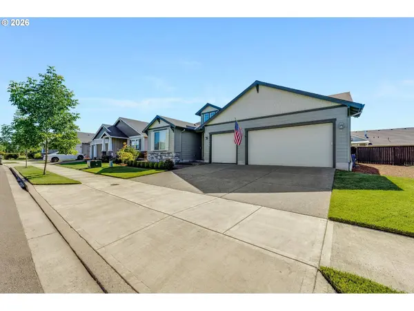 1948 N IVY ST, Canby, OR 97013