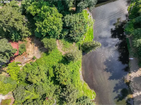 1116 N KNIGHTS BRIDGE RD, Canby, OR 97013