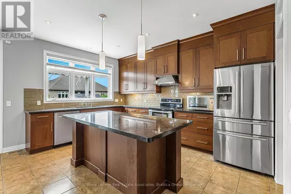 17 TRAILWOOD DRIVE, Welland (coyle Creek), ON L3C0B6