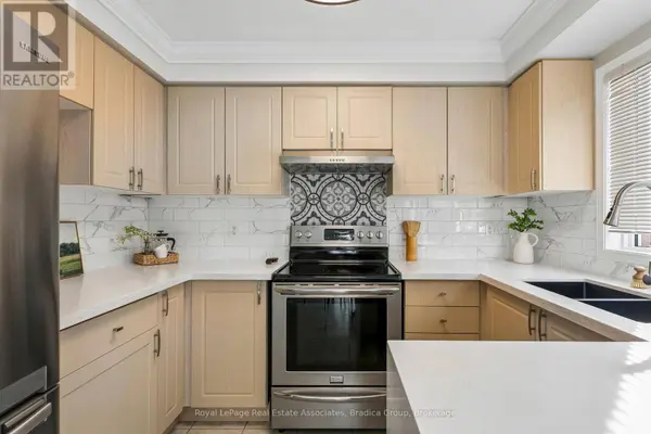 3837 FOREST BLUFF CRESCENT, Mississauga (lisgar), ON L5N7V1