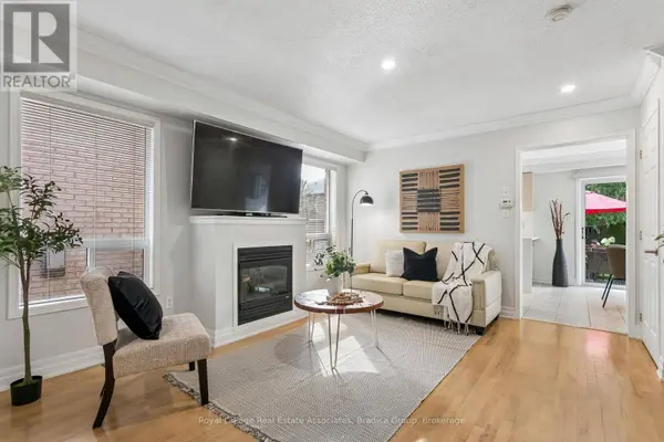 3837 FOREST BLUFF CRESCENT, Mississauga (lisgar), ON L5N7V1