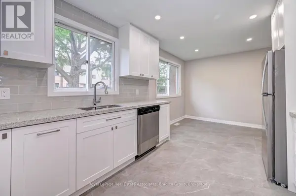 110 CONWAY DRIVE, Kitchener, ON N2A2C5