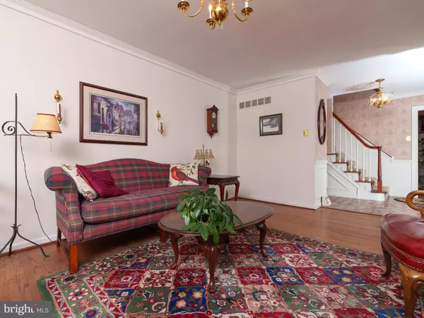 305 STAGHORN WAY, West Chester, PA 19380