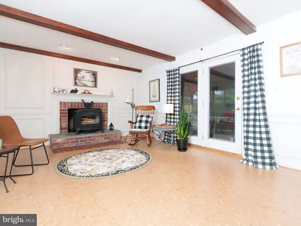 305 STAGHORN WAY, West Chester, PA 19380