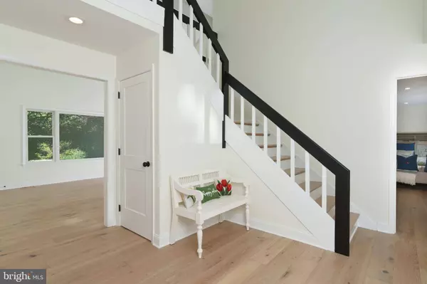 5 RACHAEL DR, Chester Springs, PA 19425