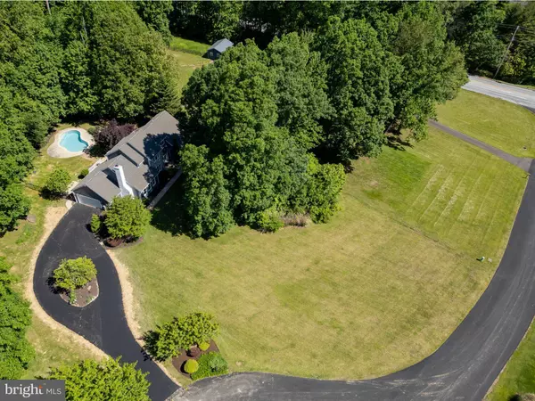 5 RACHAEL DR, Chester Springs, PA 19425