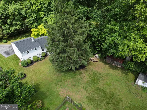 1425 BURKE RD, West Chester, PA 19380