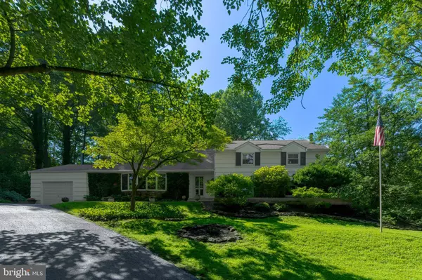 245 GREENTREE DR, West Chester, PA 19382