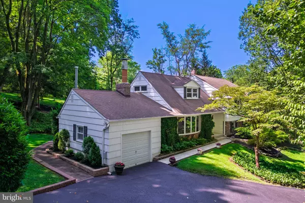 245 GREENTREE DR, West Chester, PA 19382