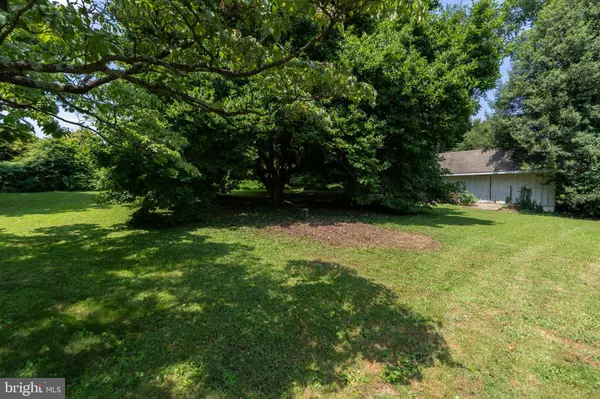 617 UNIONVILLE RD, Kennett Square, PA 19348