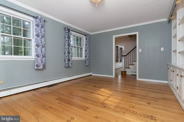 925 TYSON DR, West Chester, PA 19382