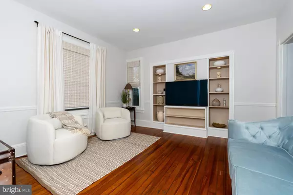 235 DEAN ST, West Chester, PA 19382