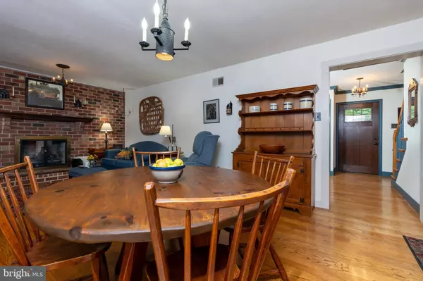 1203 UPTON CIR, West Chester, PA 19380