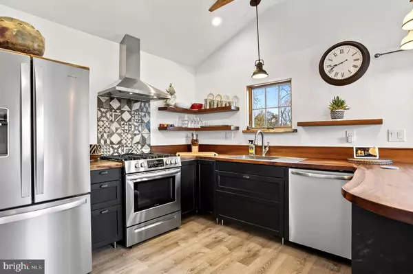 621 SUGARS BRIDGE RD, West Chester, PA 19380