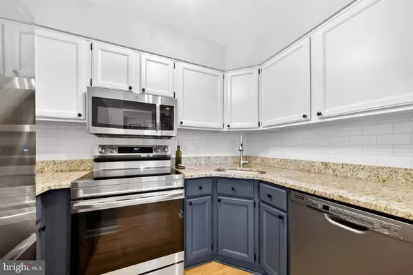 9 W JONATHAN CT, Kennett Square, PA 19348