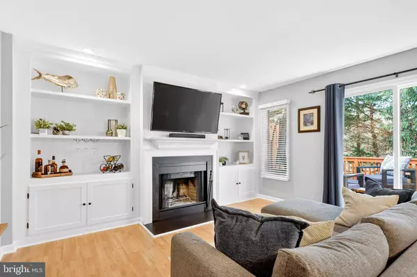 9 W JONATHAN CT, Kennett Square, PA 19348