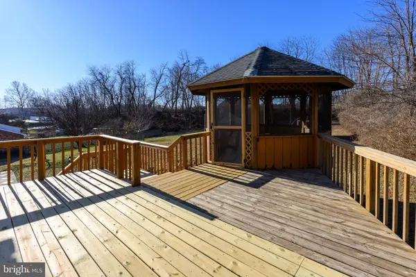 1038 PHOENIXVILLE PIKE, West Chester, PA 19380