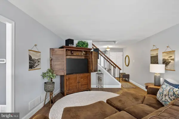 1104 BRINTON PLACE RD #19, West Chester, PA 19380