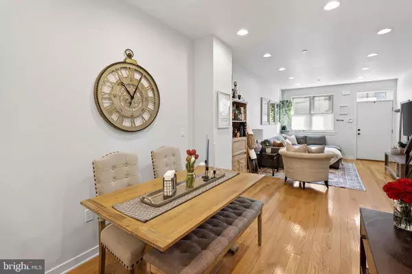 1252 S 27TH ST, Philadelphia, PA 19146