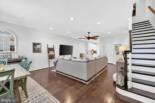 92 SPRUCE ALY, West Chester, PA 19382