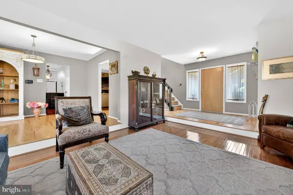1115 WOODSTOCK LN, West Chester, PA 19382