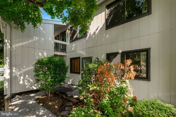 246 SUMMIT HOUSE #246, West Chester, PA 19382