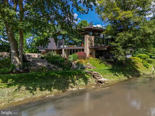 1574 CAMP LINDEN RD, West Chester, PA 19382
