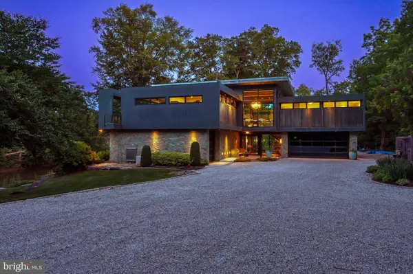 1574 CAMP LINDEN RD, West Chester, PA 19382
