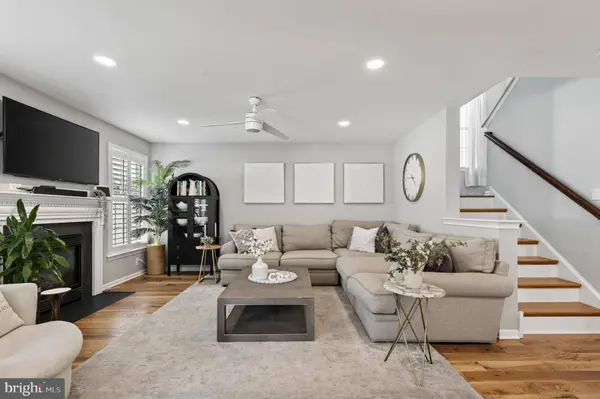 521 RHOADES ST, Phoenixville, PA 19460