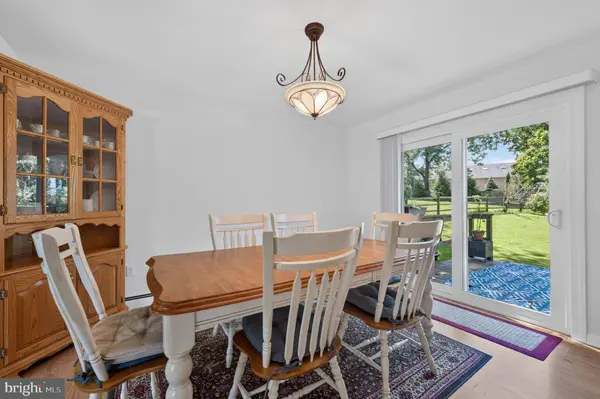 834 EASTER DR, West Chester, PA 19382