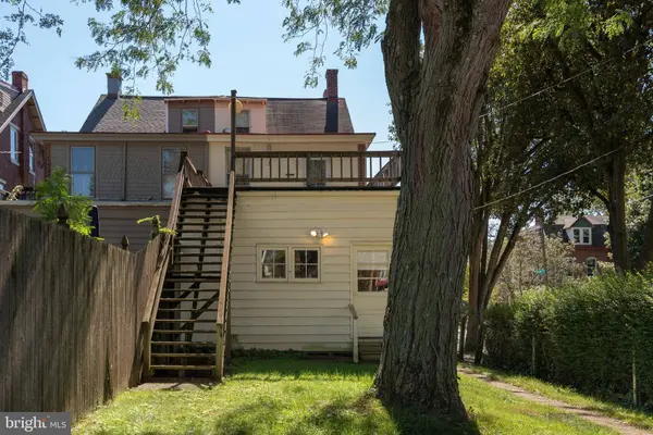 255 DEAN ST, West Chester, PA 19382