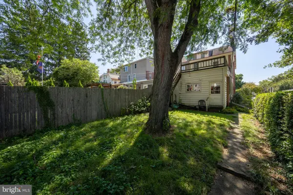 255 DEAN ST, West Chester, PA 19382