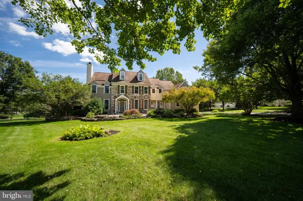 7 GREGORY LN, Chester Springs, PA 19425