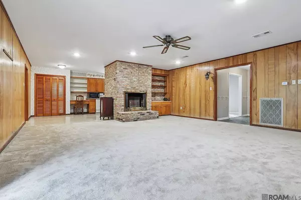 10164 Rhapsody Dr, Baton Rouge, LA 70815