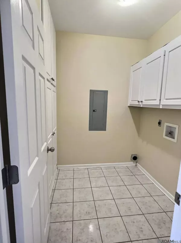 33861 Natures Way, Walker, LA 70785