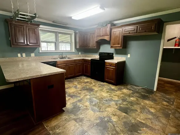 10658 Carmel Dr, Baton Rouge, LA 70818