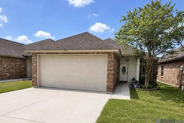 9823 Clearlake Ln, Denham Springs, LA 70726