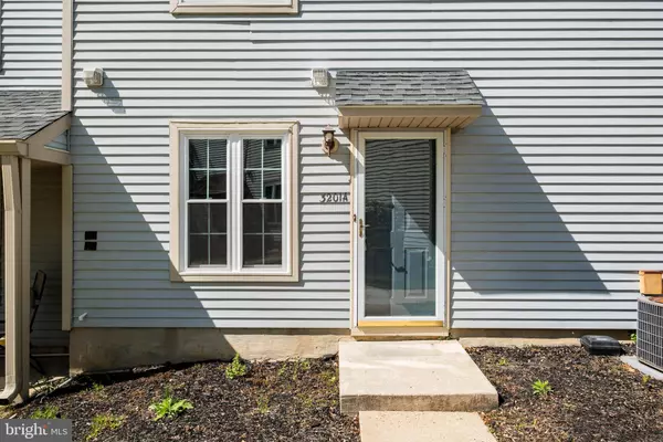 3201A RAMSBURY CT, Mount Laurel, NJ 08054