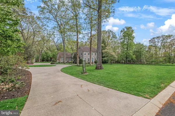 3 MILLS BROOK LN, Shamong, NJ 08088