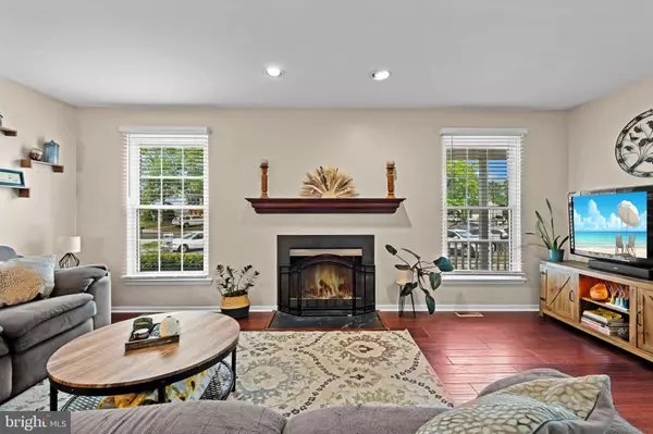 5 LILY CT, Atco, NJ 08004