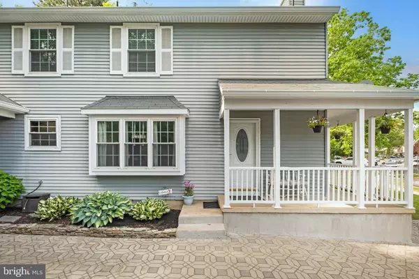 5 LILY CT, Atco, NJ 08004