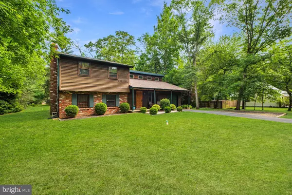 46 GRASSY LAKE RD, Shamong, NJ 08088