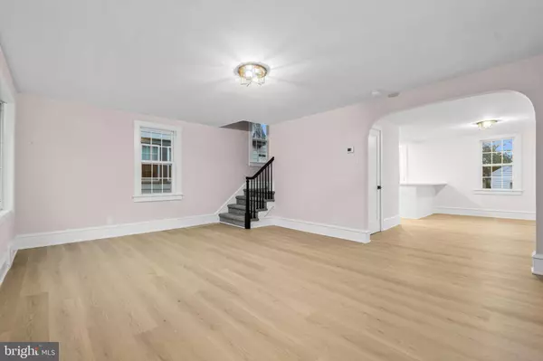 49 E GREENWOOD AVE, Haddon Township, NJ 08107