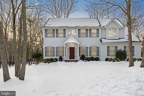 1 BRADDOCKS MILL RD, Medford, NJ 08055