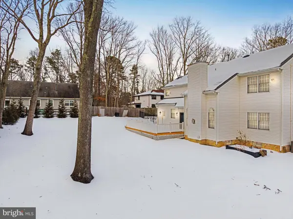 1 BRADDOCKS MILL RD, Medford, NJ 08055