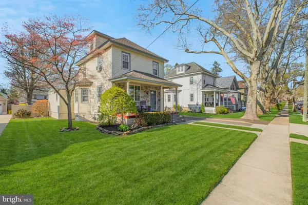 341 W GRAISBURY AVE, Audubon, NJ 08106